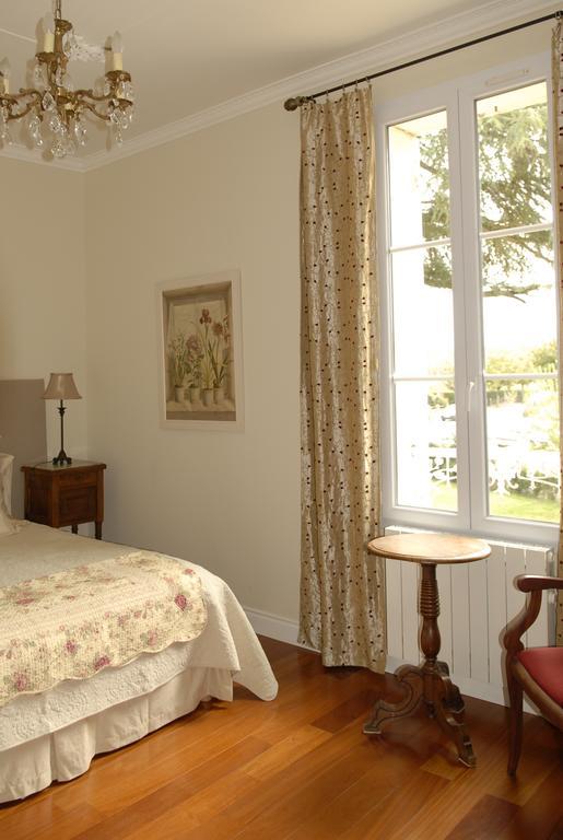 ベルジュラック La Grande Maison Bed & Breakfast 部屋 写真